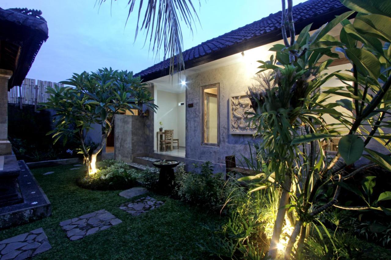 Sari House Ubud - Balinese Style Homestay Exterior foto